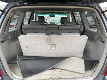 2004 toyota highlander base for sale near elk-river, minnesota 4767b3b16817444dbb3d89a60ae1fb89.jpg
