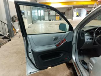 2005 toyota highlander limited-v6-4wd with 289486 miles for sale near elk-river, minnesota 4776b7e0207f466ba1f1e440b94b5160.jpg