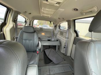 2008 chrysler town-&-country touring with 237369 miles for sale near elk-river, minnesota 47a344a636bc498f87573ff42cb5f426.jpeg