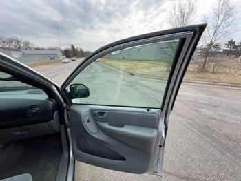 2005 dodge grand-caravan sxt with 72799 miles for sale near elk-river, minnesota 4807ef1eeeb14cadb4e80dd447a1f042.jpeg