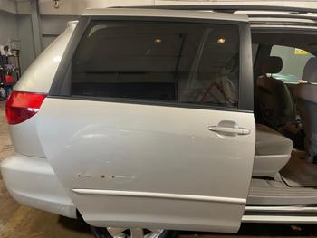 2004 toyota sienna le,ce with 149137 miles for sale near elk-river, minnesota 4863662847f64c66b193be2a306cb90c.jpg