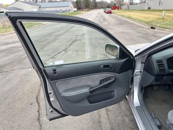 2001 honda civic ex-sedan with 179579 miles for sale near elk-river, minnesota 48725475ec7344aa9c7a743e9a763d05.jpeg