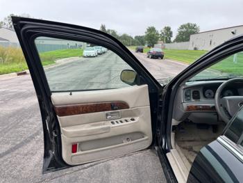 2010 mercury grand-marquis ls with 113562 miles for sale near elk-river, minnesota 4889a0a7a0124b46b9d65abe05fdef5b.jpeg