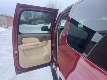 2010 chevrolet suburban lt-1500-4wd with 193783 miles for sale near annandale, minnesota 48f1e3a138524b1eb33806e27f79cd02.jpeg