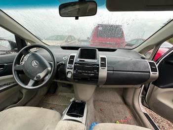 2009 toyota prius 4-door-liftback with 170339 miles for sale near elk-river, minnesota 498f1148003b4eebae80b3f7e31a5835.jpg