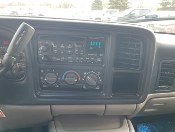 2000 chevrolet tahoe 4wd with 230426 miles for sale near fridley, minnesota 499530807ea54e0fb3efb3e31357d49e.jpeg