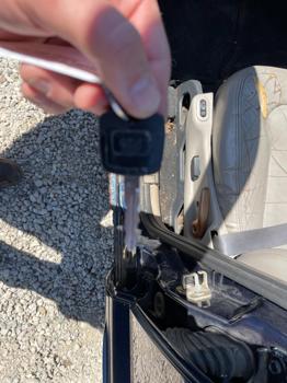 2002 jeep liberty limited with 176126 miles for sale near elk-river, minnesota 4a0b82c7c6f546e59c3cbd44a943fe7b.jpg
