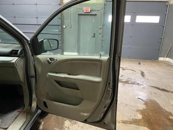 2009 honda odyssey ex with 193114 miles for sale near elk-river, minnesota 4a6cab64ac054694a0137612629f2b3b.jpg