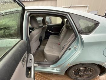 2013 toyota prius prius-iv with 191685 miles for sale near elk-river, minnesota 4a80a173a6654b5b8951c43a9e765ee1.jpeg