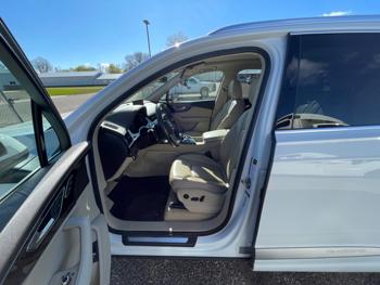 2017 audi q7 3.0-premium-plus-quattro with 116311 miles for sale near annandale, minnesota 4aa79e16a0cb49ad9a3e880daff4581a.jpeg