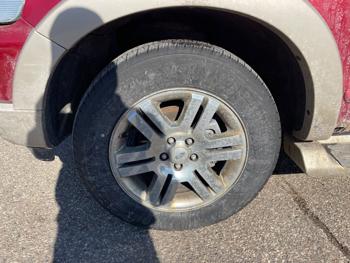 2006 ford explorer eddie-bauer-4.6l-4wd with 263873 miles for sale near fridley, minnesota 4ae7ceaa5afb4a6eaf0abc47bf246717.jpeg