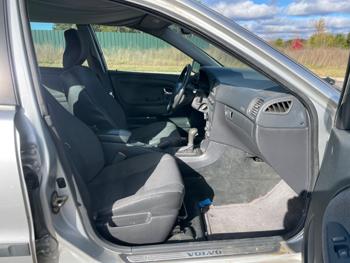 2001 volvo s40 sedan with 144822 miles for sale near elk-river, minnesota 4b28d241ae2b40f1ab17d48dc28bb6a3.jpeg