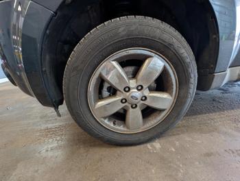2009 ford escape limited-fwd-v6 with 198732 miles for sale near elk-river, minnesota 4b61e591d7834617a11c7a563d66bbdd.jpg