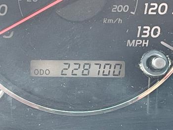 2004 lexus gx-470 sport-utility with 228701 miles for sale near white-bear-lake, minnesota 4b82b1319a60465585109e99562a1d5e.jpeg