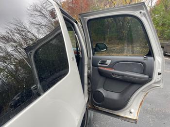 2007 chevrolet tahoe ls-4wd with 188898 miles for sale near white-bear-lake, minnesota 4c499620d1d84e0e8355ef4d1b9166d7.jpeg