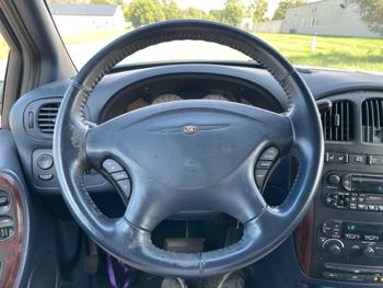 2003 chrysler town-&-country limited-fwd with 157243 miles for sale near elk-river, minnesota 4c4f060c502c4d5aa2faa4625746cd63.jpeg