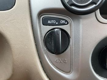 2004 ford escape limited-4wd with 176387 miles for sale near elk-river, minnesota 4cdff6f5ec5f43d7804c2f8b18cbb234.jpeg
