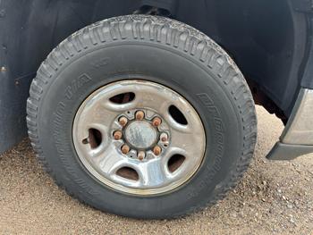 2001 chevrolet silverado-2500hd ext.-cab-4wd with 64139 miles for sale near elk-river, minnesota 4cef8d95239248a5a1a5a25e848ee22a.jpg