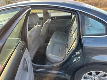 2002 volkswagen passat gls with 114468 miles for sale near elk-river, minnesota 4cff60a6472041b0a9733ce88f9cfc81.jpg