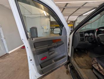 2006 dodge ram-1500 laramie-quad-cab-4wd with 183133 miles for sale near elk-river, minnesota 4d28cfcb11904b48965588e8895baac1.jpg