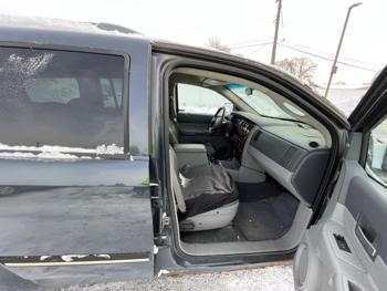 2007 dodge durango slt-4wd with 170556 miles for sale near fridley, minnesota 4e6d5f412f0649698d21c70e9d1705a0.jpeg