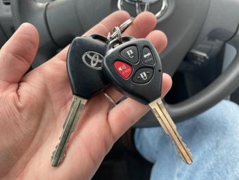 2009 toyota corolla base with 144743 miles for sale near elk-river, minnesota 4f3faa7dcb6646d898291af2aa483b11.jpg