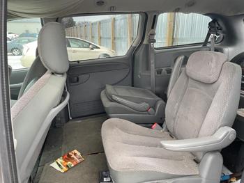 2007 chrysler town-and-country base-lx with 190974 miles for sale near elk-river, minnesota 4f4b4ce450624176b9910d9f0143c77f.jpg