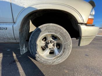 2001 chevrolet s10-pickup ext.-cab-2wd with 146806 miles for sale near elk-river, minnesota 4f68a96978c04ccd8fd4d0ce2e29cdb4.jpeg