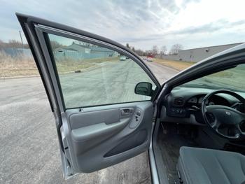 2005 dodge grand-caravan sxt with 72799 miles for sale near elk-river, minnesota 4f816b7c262f4da398718eee0766346a.jpeg