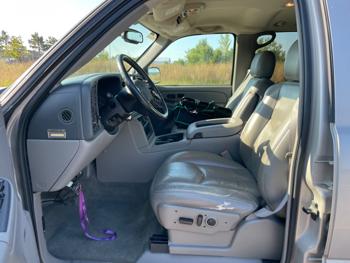 2004 chevrolet suburban 1500-4wd with 85701 miles for sale near elk-river, minnesota 4f92f38a2fbc4eb2886f6227f7b3f31a.jpeg