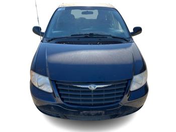 2006 chrysler town-&-country base with 141271 miles for sale near elk-river, minnesota 4f94155c906c4ba9ab85a01bf3b99f55.jpg