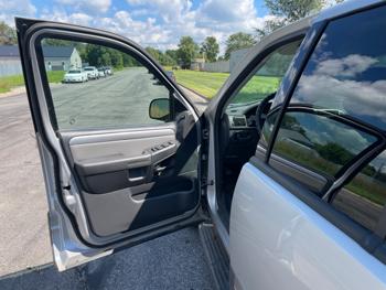 2004 mercury mountaineer convenience-4.6l-awd with 144653 miles for sale near elk-river, minnesota 4faf751502204ab5a4fb3c1712fbfbd1.jpeg