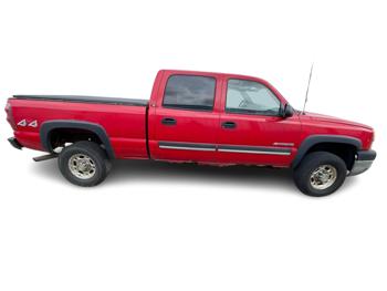 2003 chevrolet silverado-2500hd crew-cab-short-bed-4wd with 283018 miles for sale near elk-river, minnesota 4fb5582fbc8843149b458837ee01a047.jpg