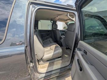 2005 gmc yukon-xl 1500-4wd with 171211 miles for sale near elk-river, minnesota 4fc562f0d7f6402f9f84599671e7c8fa.jpg