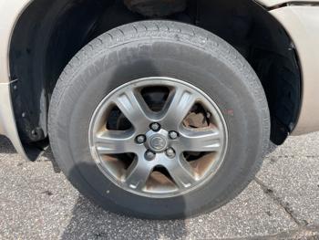 2005 toyota highlander limited-v6-4wd with 257291 miles for sale near elk-river, minnesota 4fd0d7249bc2413c8b71b93f35aa122f.jpeg