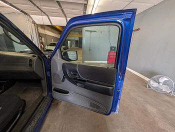 2006 ford ranger fx4-off-road-supercab-4wd with 137837 miles for sale near elk-river, minnesota 4fd2febe6191455bb37e16ab51452976.jpg