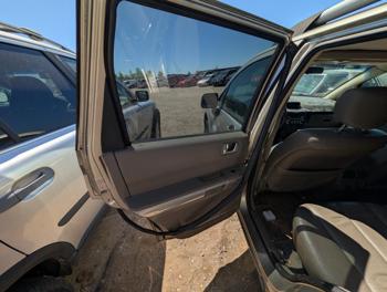 2006 mitsubishi endeavor limited-awd with 231838 miles for sale near elk-river, minnesota 4fe053ecfbde48d9a673f8a969a8a40e.jpg