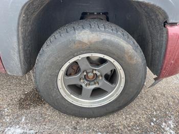 2008 chevrolet silverado-1500 ls-crew-cab-4wd with 200273 miles for sale near fridley, minnesota 4ffd9859063842bdb89ca634276439e8.jpeg