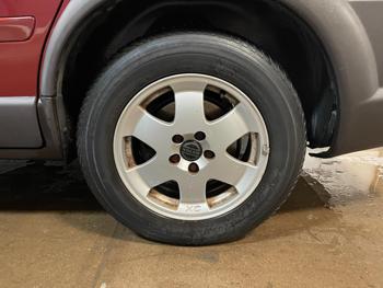 2001 Volvo XC70