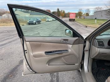 2005 toyota camry with 296470 miles for sale near elk-river, minnesota 50acd4b63dfa4f20bc6624f1feeb7b9e.jpeg