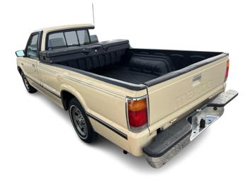 1986 mazda b-series b2000-long-bed-regular-cab with 109470 miles for sale near elk-river, minnesota 50f6c3b0236c49b293f8572107da1beb.jpg