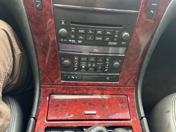 2014 cadillac escalade esv-awd-premium with 160814 miles for sale near burnsville, minnesota 50fbf17ad67d4b5ca20a99b4d5e85e7b.jpeg