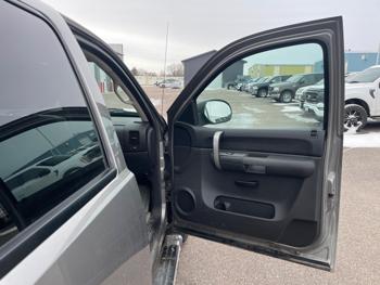 2007 gmc sierra-classic-1500 sle-2 with 165845 miles for sale near redwood-falls, minnesota 512be3efacc044afbbd3c89aab6223ff.jpeg