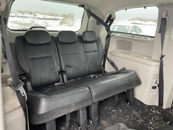 2010 chrysler town-and-country touring with 184874 miles for sale near elk-river, minnesota 515af40e25794006acfc0409e7424464.jpg