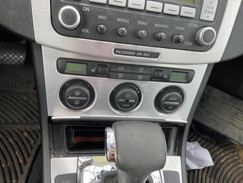 2008 volkswagen passat lux with 140386 miles for sale near elk-river, minnesota 518872b3be424cb8952a184c8dc79527.jpg