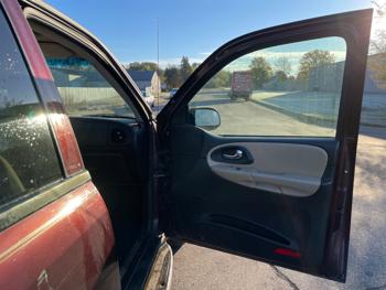 2006 chevrolet trailblazer ls-4wd with 205755 miles for sale near elk-river, minnesota 51d2e9aabc8c40de93e9171db7212692.jpeg