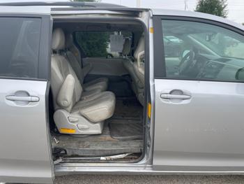 2012 toyota sienna limited-fwd-7-passsenger-v6 with 231545 miles for sale near rochester, minnesota 520bf136c8614ed9b844493f1b36aea1.jpeg