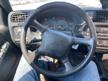 2000 chevrolet blazer ls-4-door-4wd for sale near elk-river, minnesota 522fbaf380d247dea74c6933055fb683.jpeg