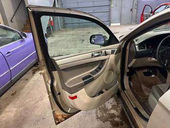 2005 chrysler pacifica awd with 163217 miles for sale near elk-river, minnesota 523d60a93a0345fa97bd5cdb9db0aafa.jpeg