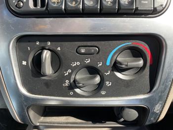 2003 jeep liberty limited-4wd with 197365 miles for sale near elk-river, minnesota 526f7a03ae03489082ab81358fa89937.jpeg